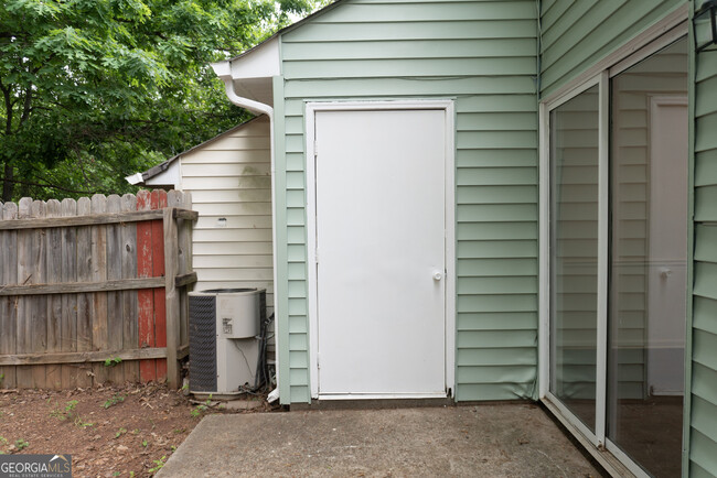 Building Photo - 5624 Stonington Trace Pkwy