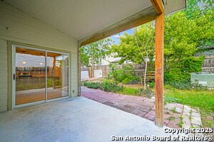 Building Photo - 8 Palomar