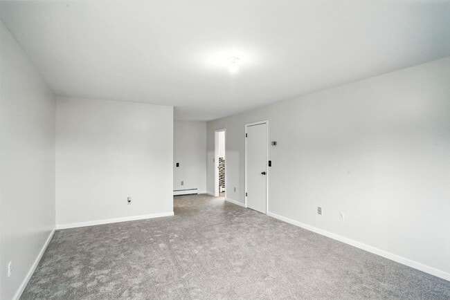 Building Photo - 3 Gumwood Dr