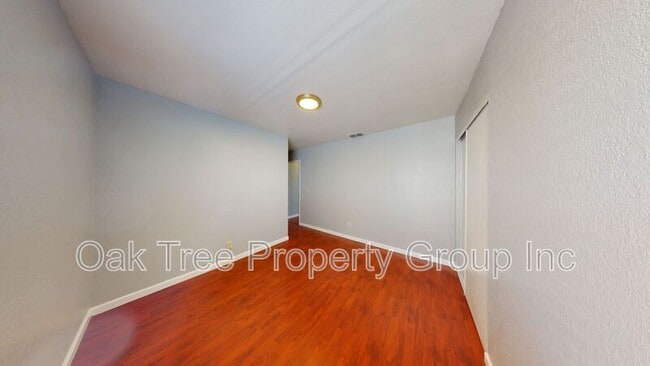 Building Photo - 2225 23rd Ave