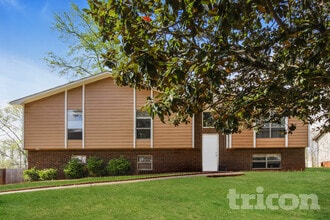 Building Photo - 112 Pinebluff Trail