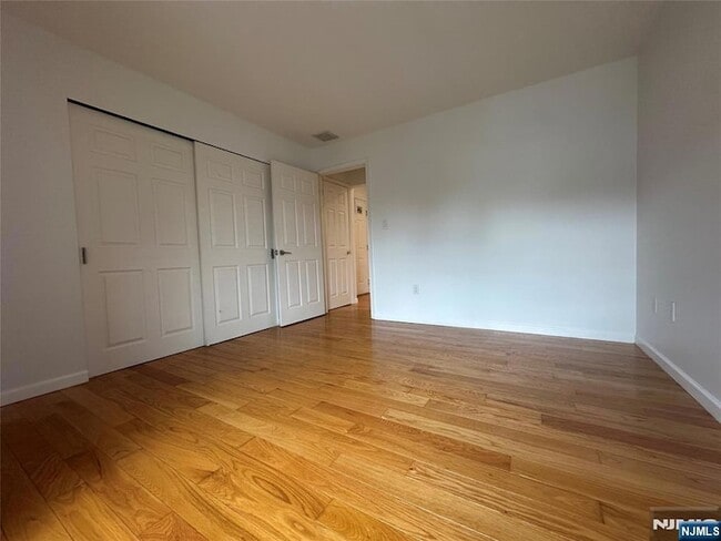 Building Photo - 38 Garden Pl