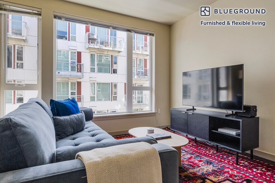 Building Photo - 1414 10th Ave