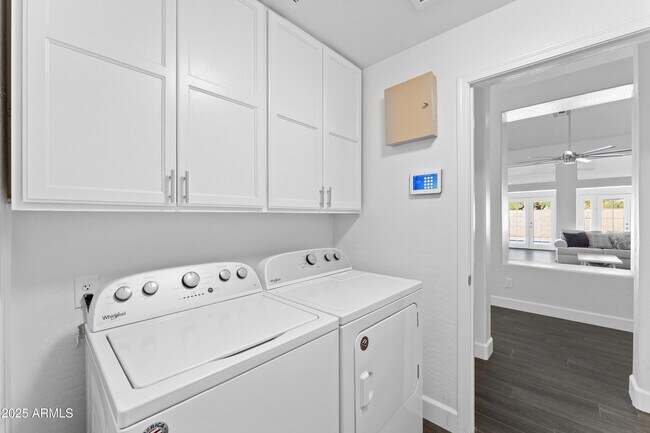 Building Photo - 1804 W Madero St