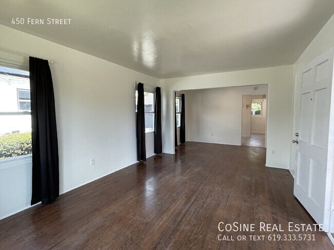 Building Photo - 450 Fern St