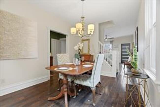 Building Photo - 420 Catoma St