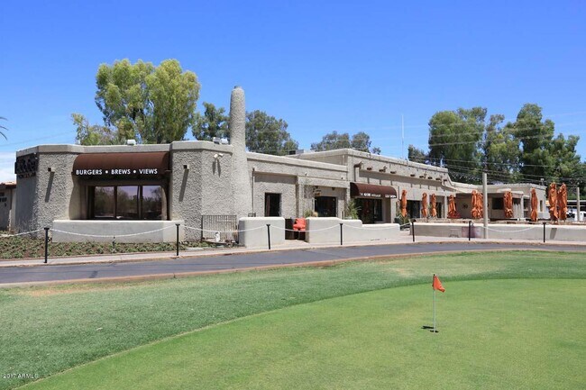 Building Photo - 5214 N 33rd St