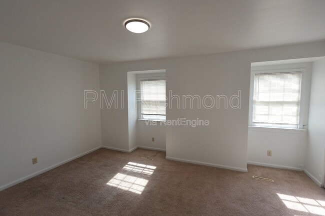 Building Photo - 7843 Provincetown Dr