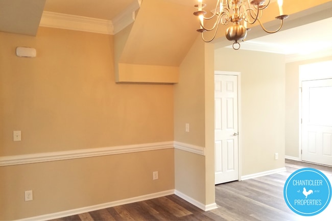 Building Photo - 506 Berry Chase Way
