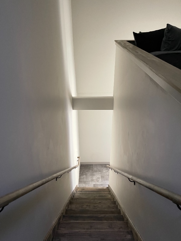 Building Photo - 1417 W9th St