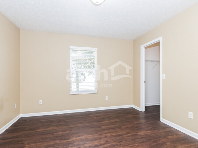 Building Photo - 2311 Neff Ln