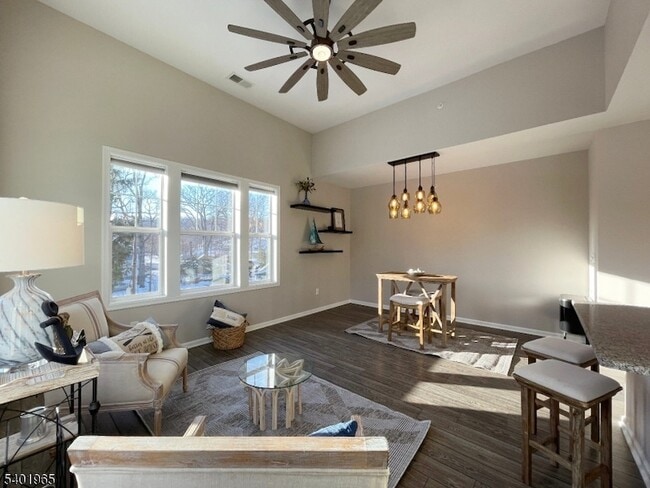 Building Photo - 5 W River Styx Rd