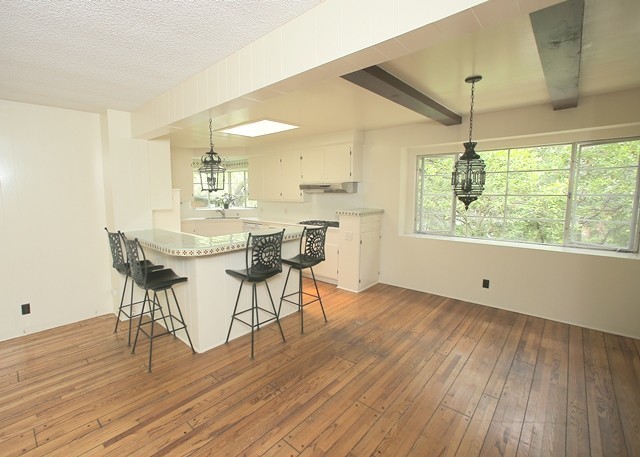 Building Photo - 770 Latimer Rd