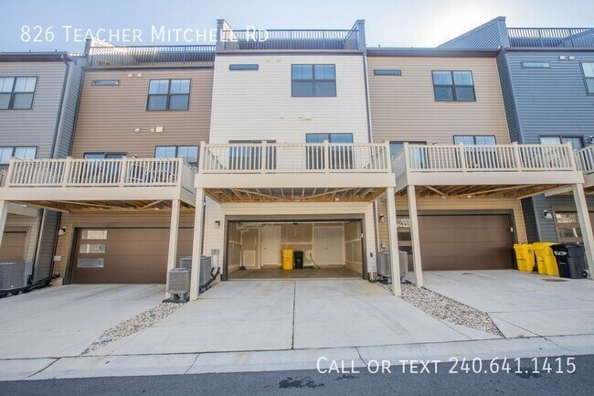 Building Photo - 826 Teacher MItchell Rd