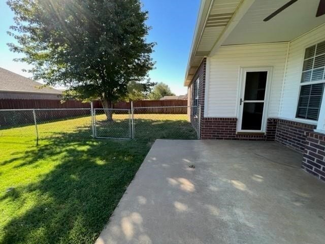 Building Photo - 1042 Tarah Knolls Cir