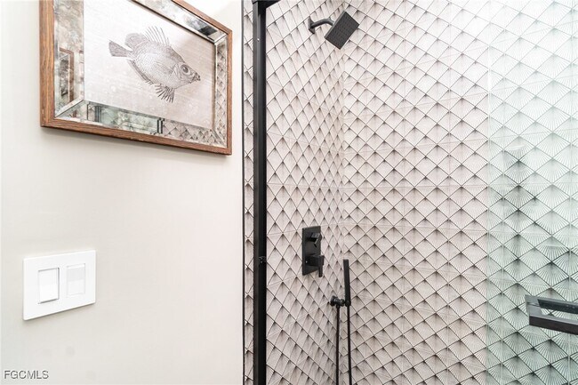 Building Photo - 1765 Cape Coral Pkwy E