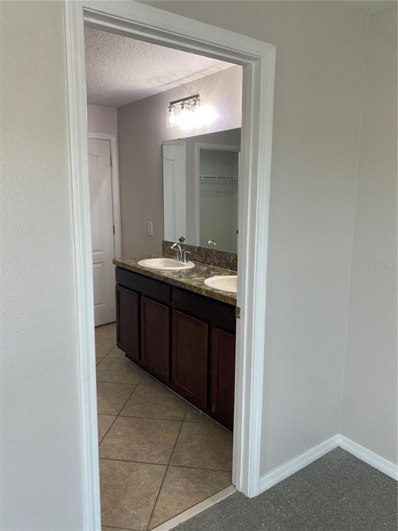 Building Photo - 3245 Rodrick Cir