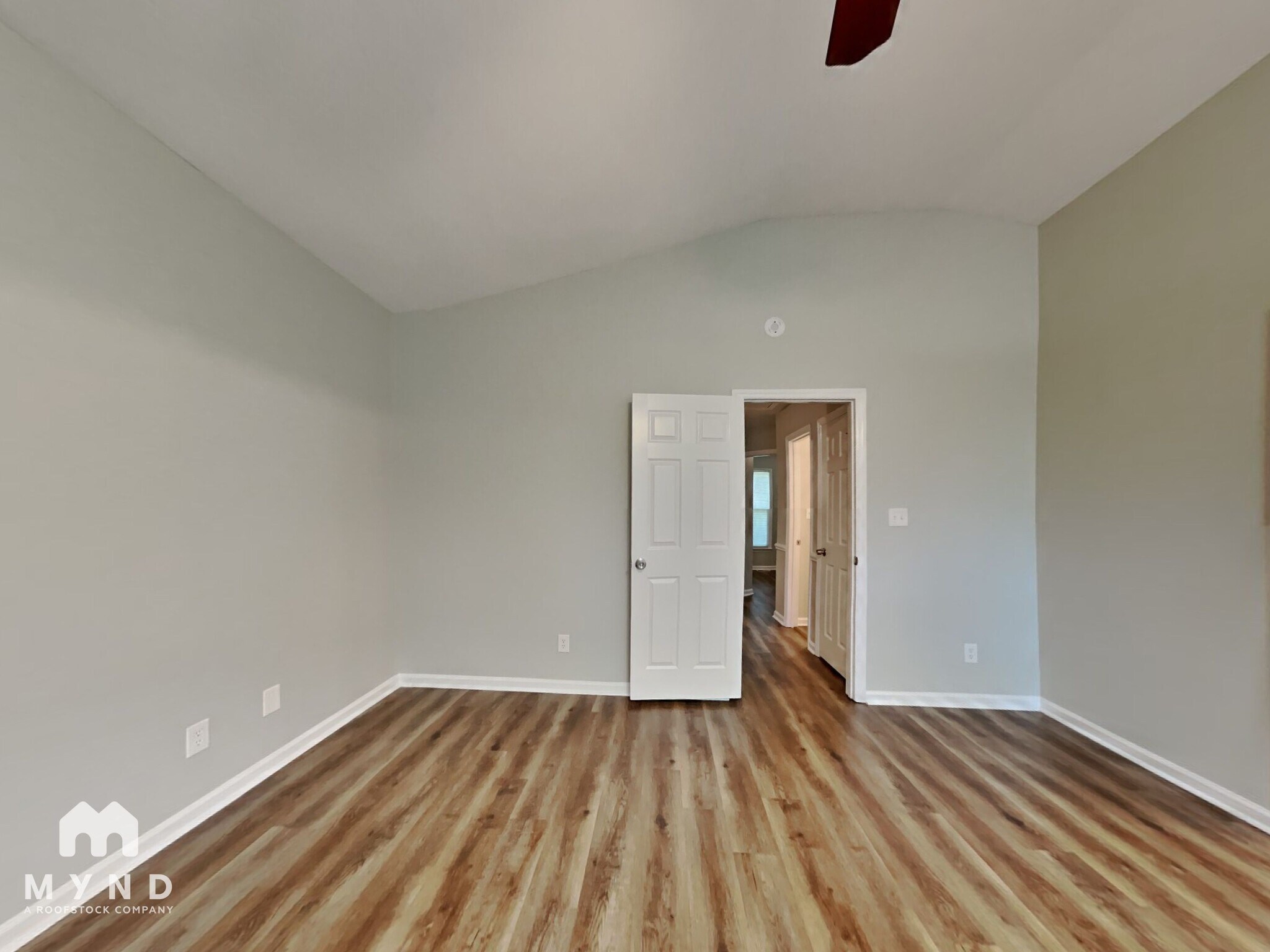 Building Photo - 523 Rockvale Ct