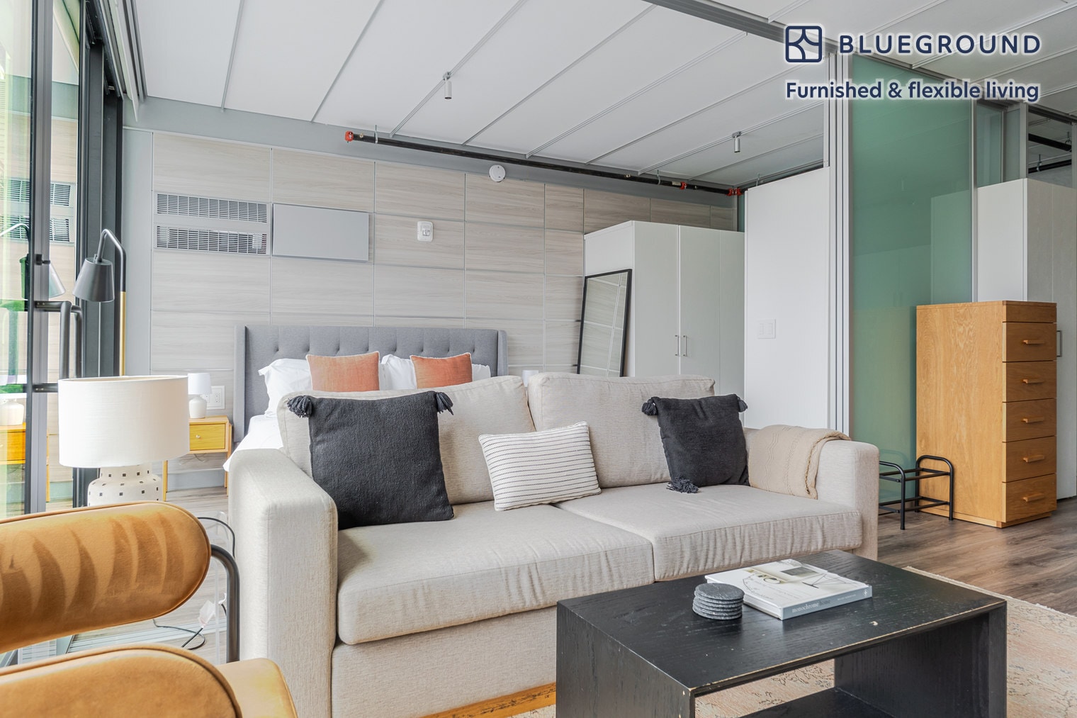 Building Photo - 303 Battery St