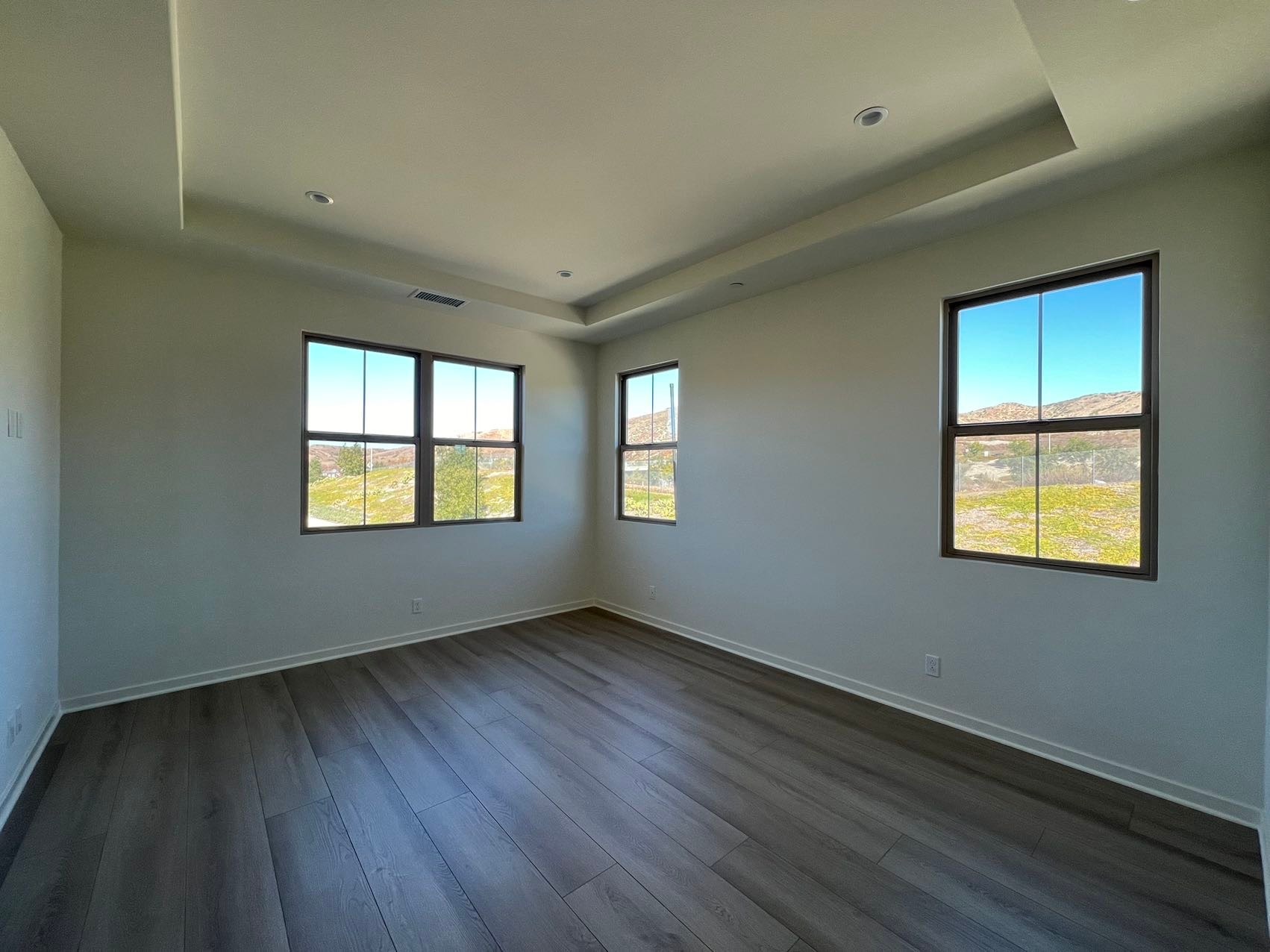 Building Photo - 104 Sugarwood