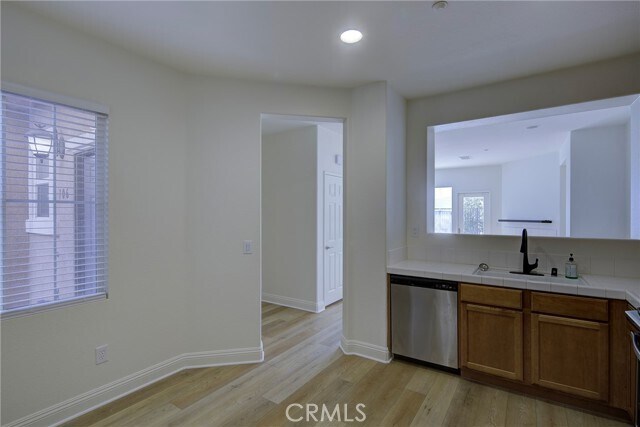 Building Photo - 15651 Vista Way