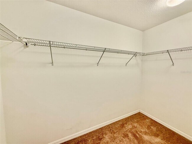 Building Photo - 13242 Wellington Hills Dr