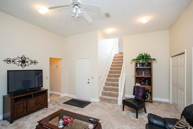 Building Photo - 1508 Clover Ct