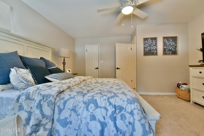 Building Photo - 9 Bell Flower Rd