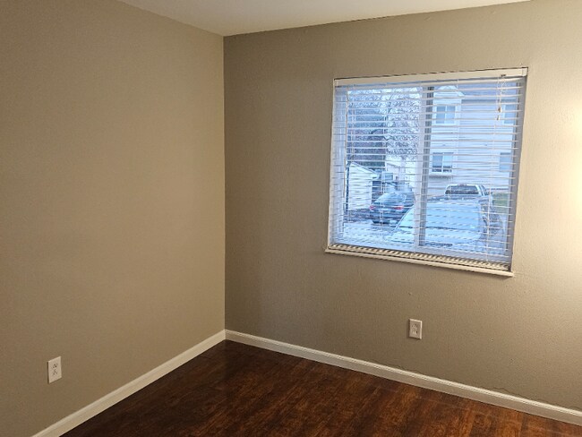 Building Photo - 2339 Sandalwood Creek Ct