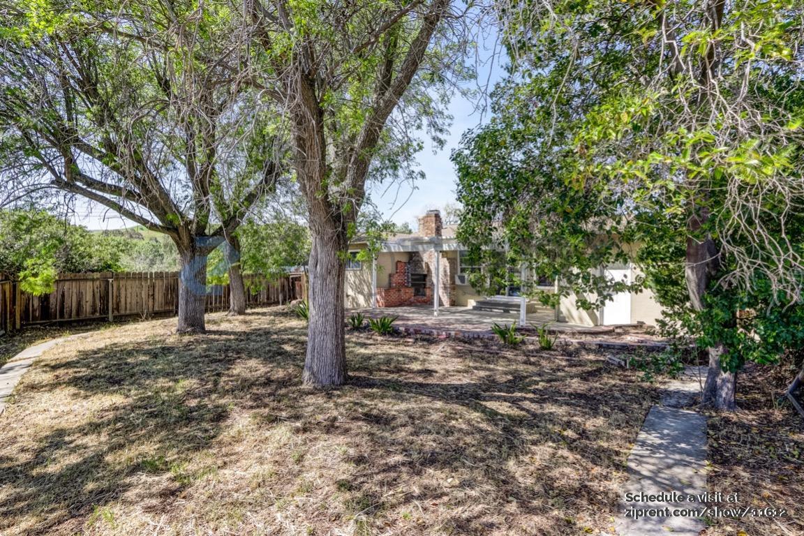 Building Photo - 4195 Brookside Dr