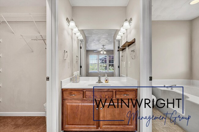Building Photo - Charming Ranch Convenient Location