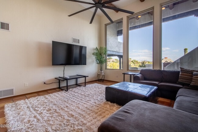 Building Photo - 6269 N Paseo Valdear