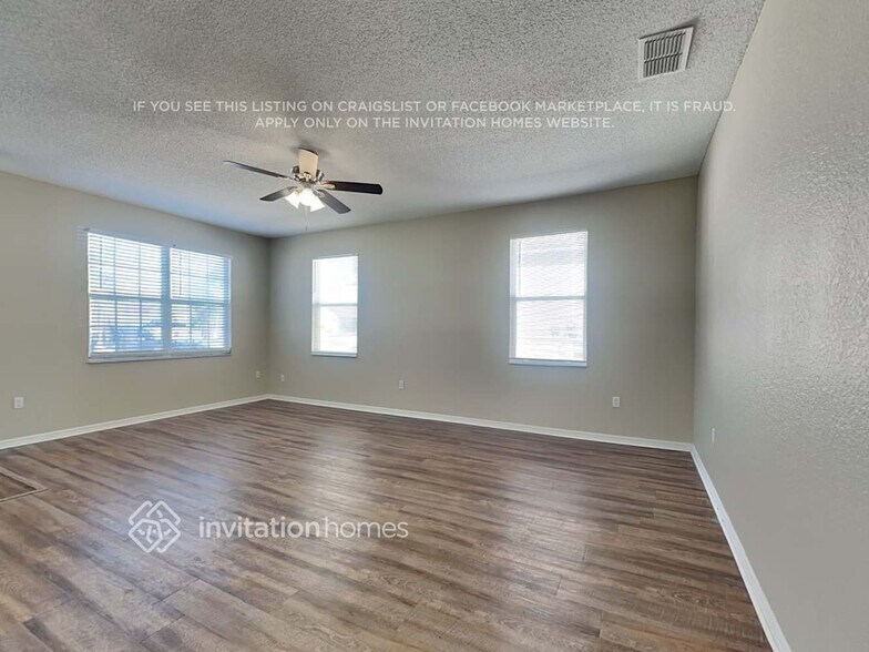 Building Photo - 7435 Gingko Ave