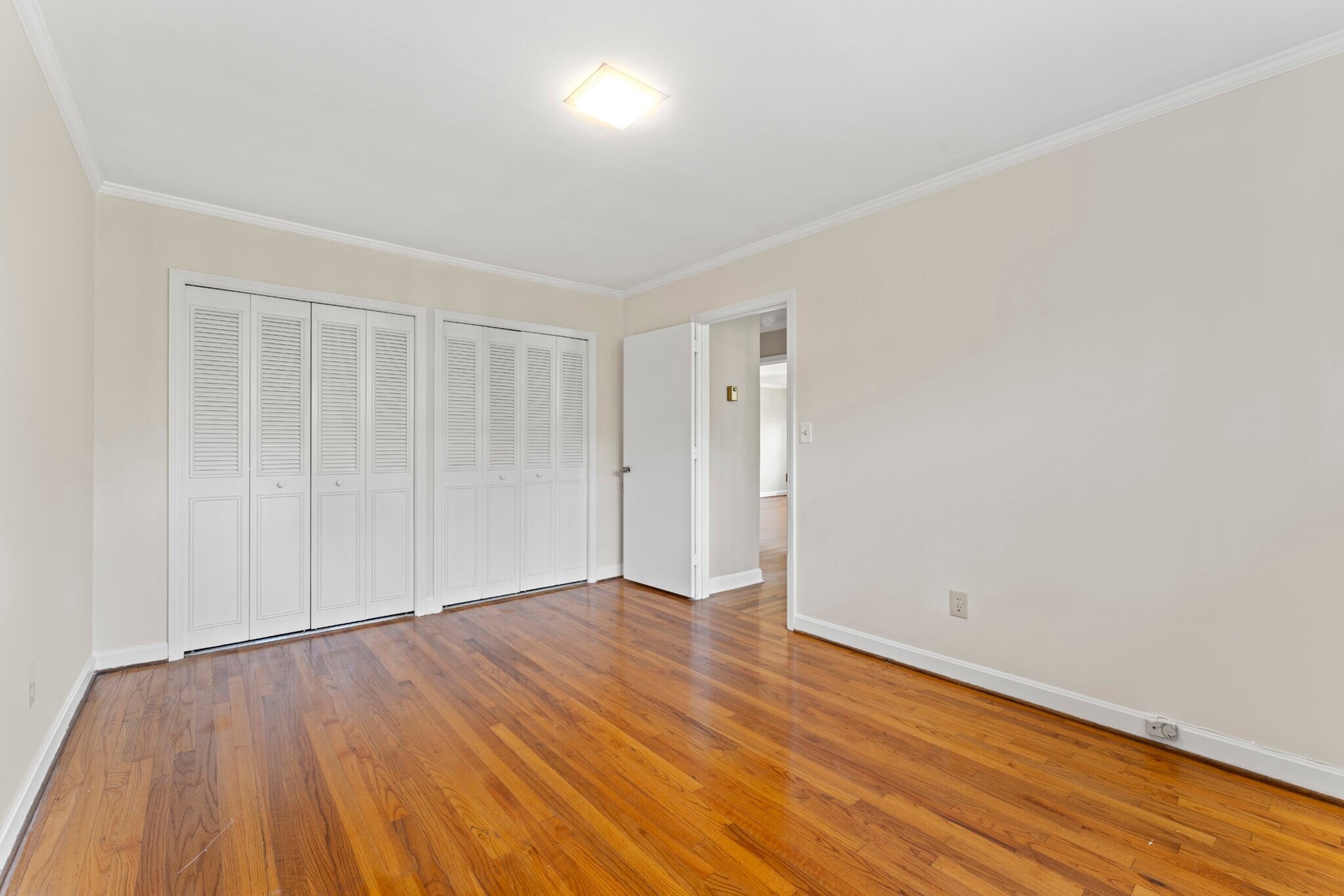 Building Photo - 30 Knoxbury Terrace