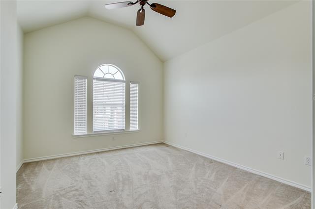 Building Photo - 1041 Colonial Dr