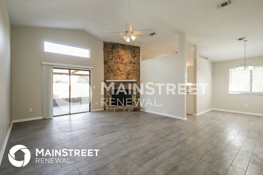 Building Photo - 8469 Seton Ct