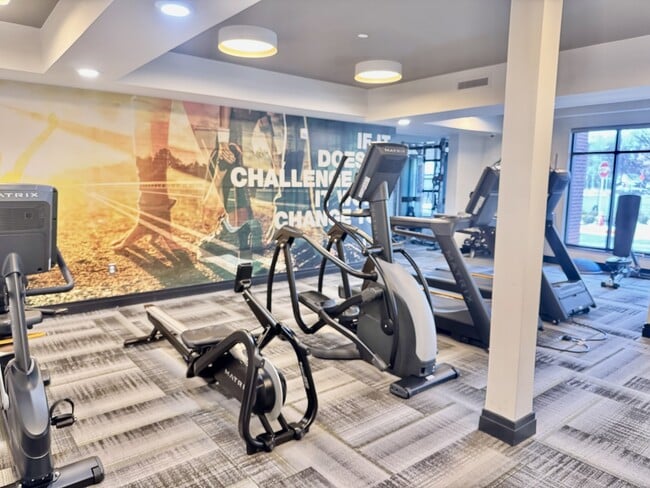 Building Photo - 10755 Fairgrounds Dr