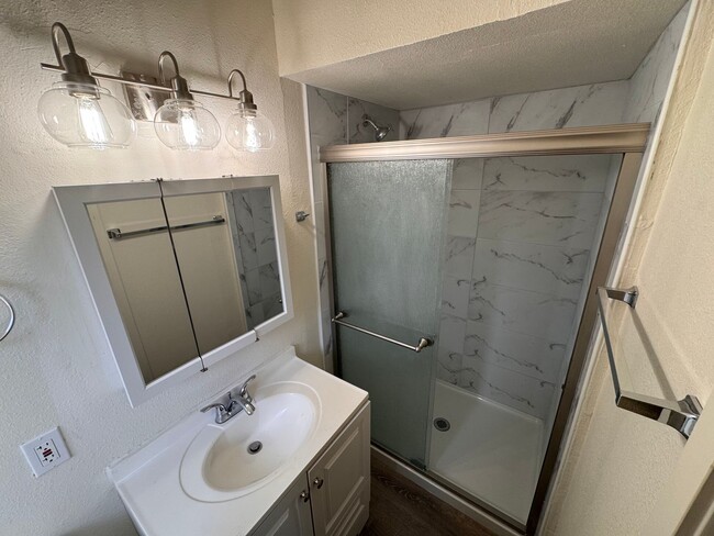 Building Photo - Newly remodeled house on a corner lot!!  M...