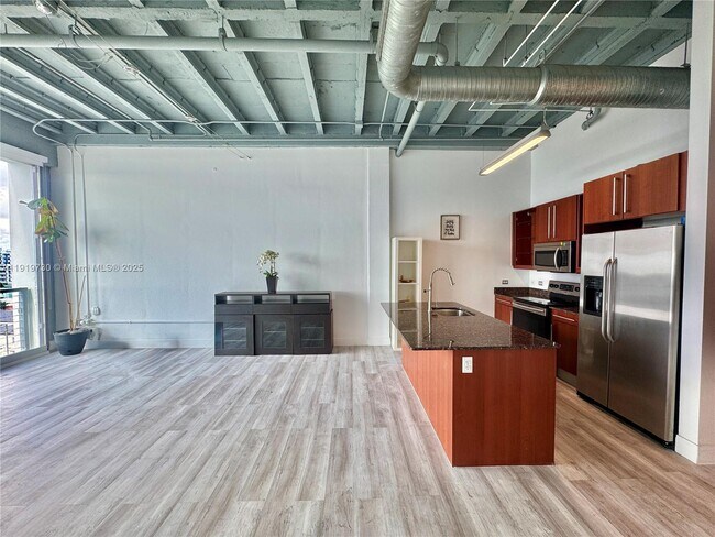 Building Photo - 8101 Biscayne Blvd