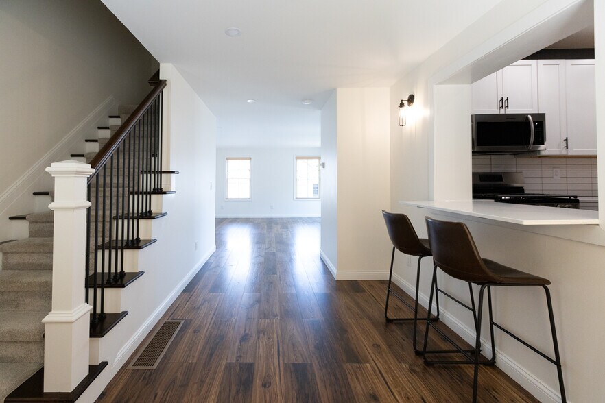 main hallway - 953 Dennison Ave