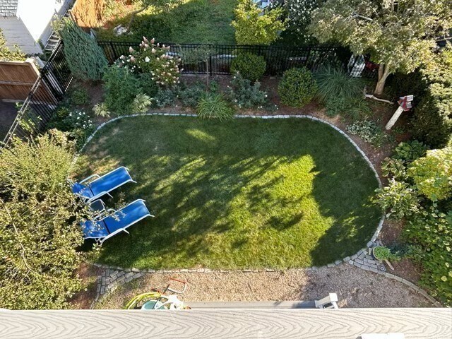 Building Photo - 274 Poplar St