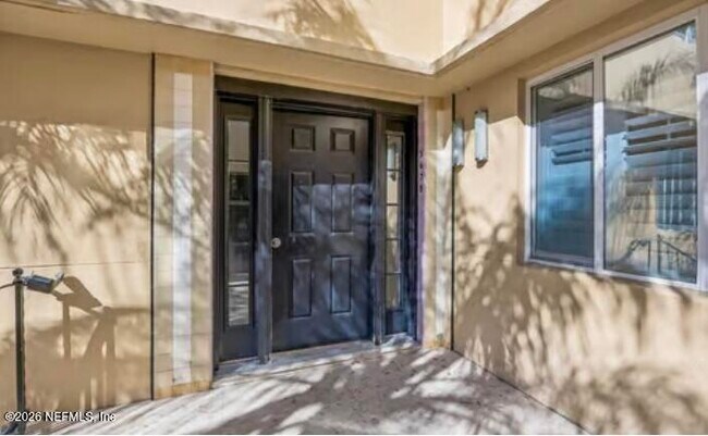 Building Photo - 2159 Riverside Ave