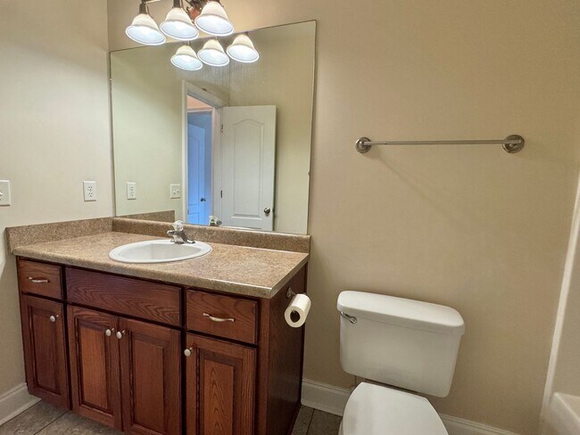 Building Photo - COMING LATE FEBRUARY 2026! (Pet Friendly)