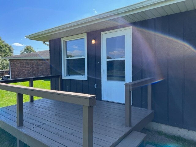 Building Photo - 601 Rizek Dr