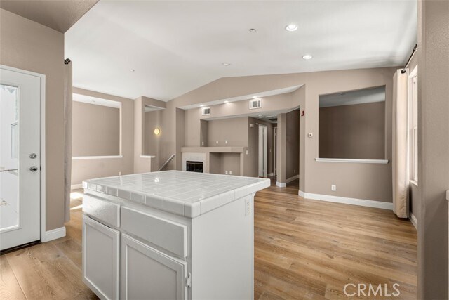 Building Photo - 306 Birch Grove