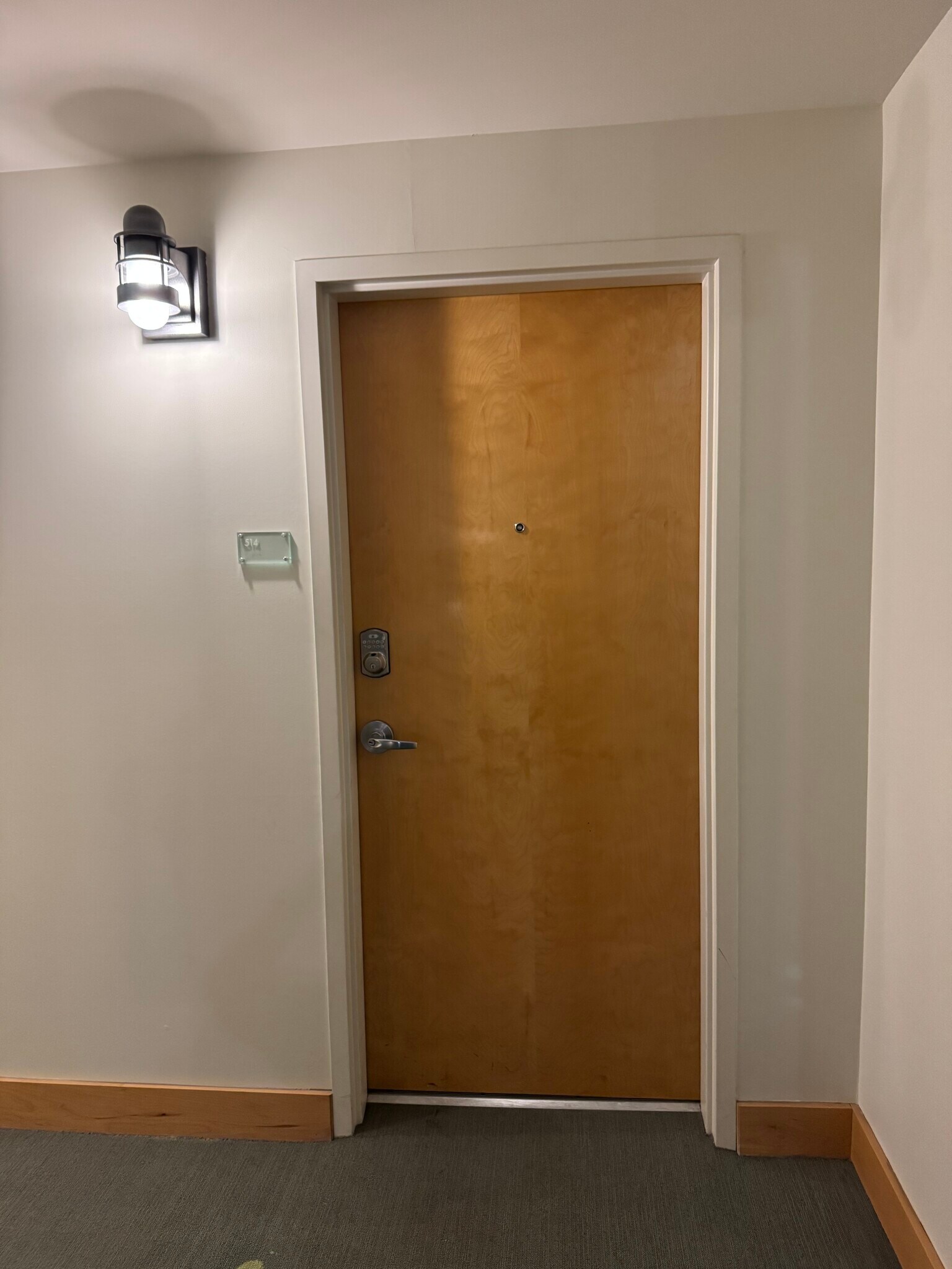 Building Photo - 105 S 9th St