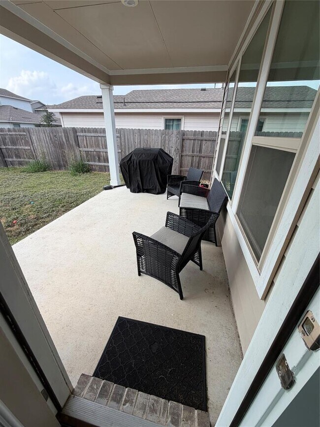 Building Photo - 8603 Cumbrae Ln