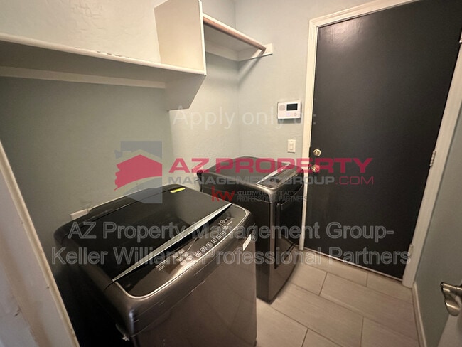 Building Photo - 16833 W Tasha Dr