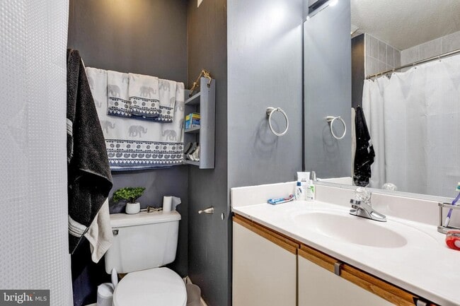 Building Photo - 8329 Founders Woods Way