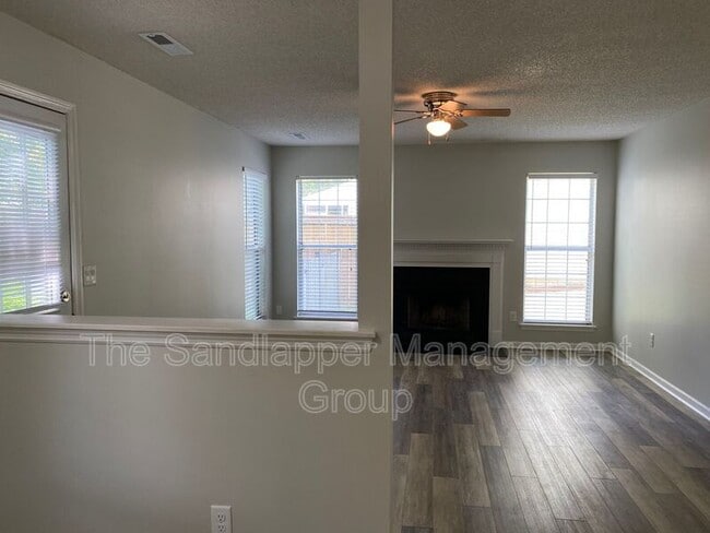 Building Photo - 1287 Horseshoe Bend